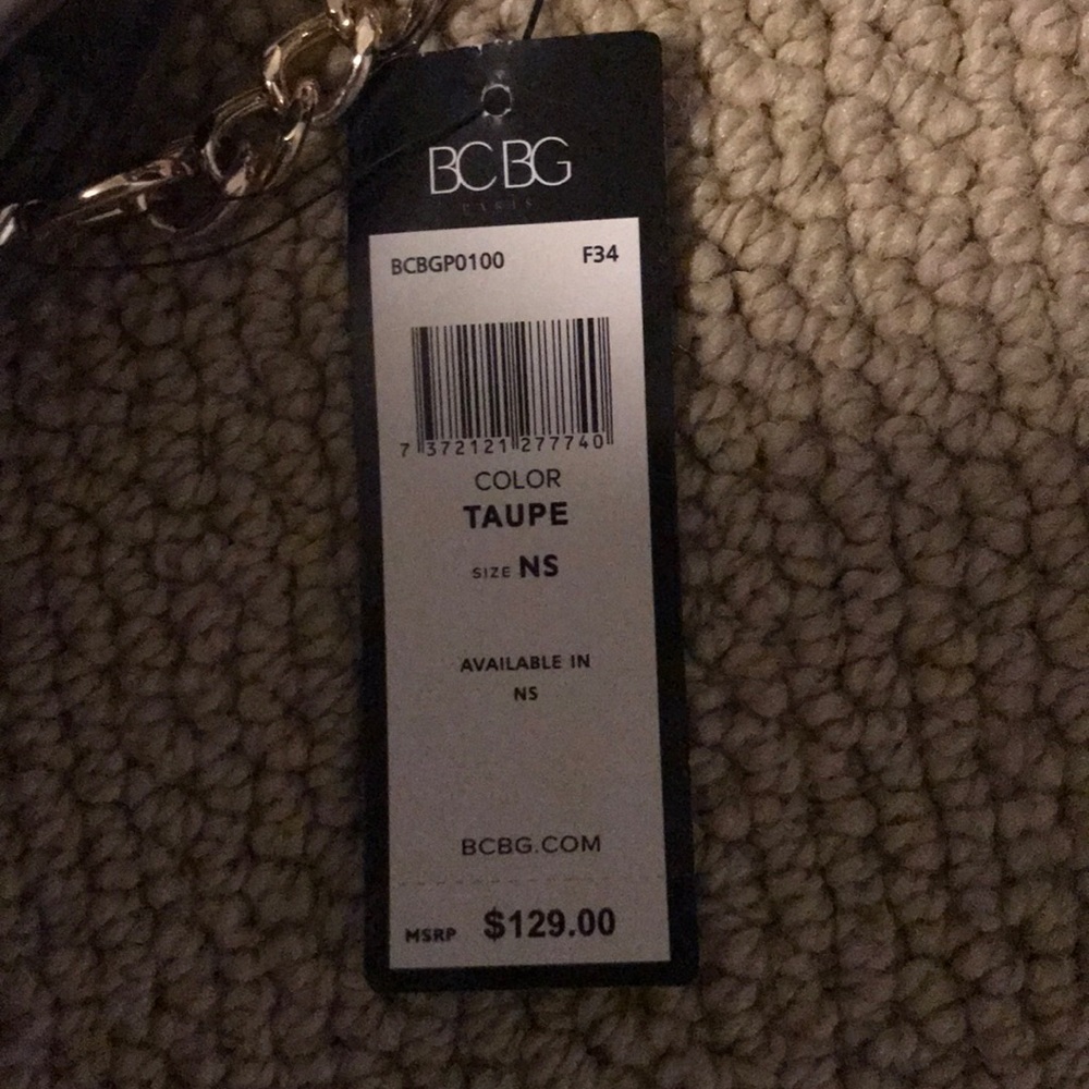 BCBG taupe purse - Picture 3 of 4